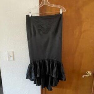 Authentic Just Cavalli Spanish Skirt-Made in Italy-Size 6-Black